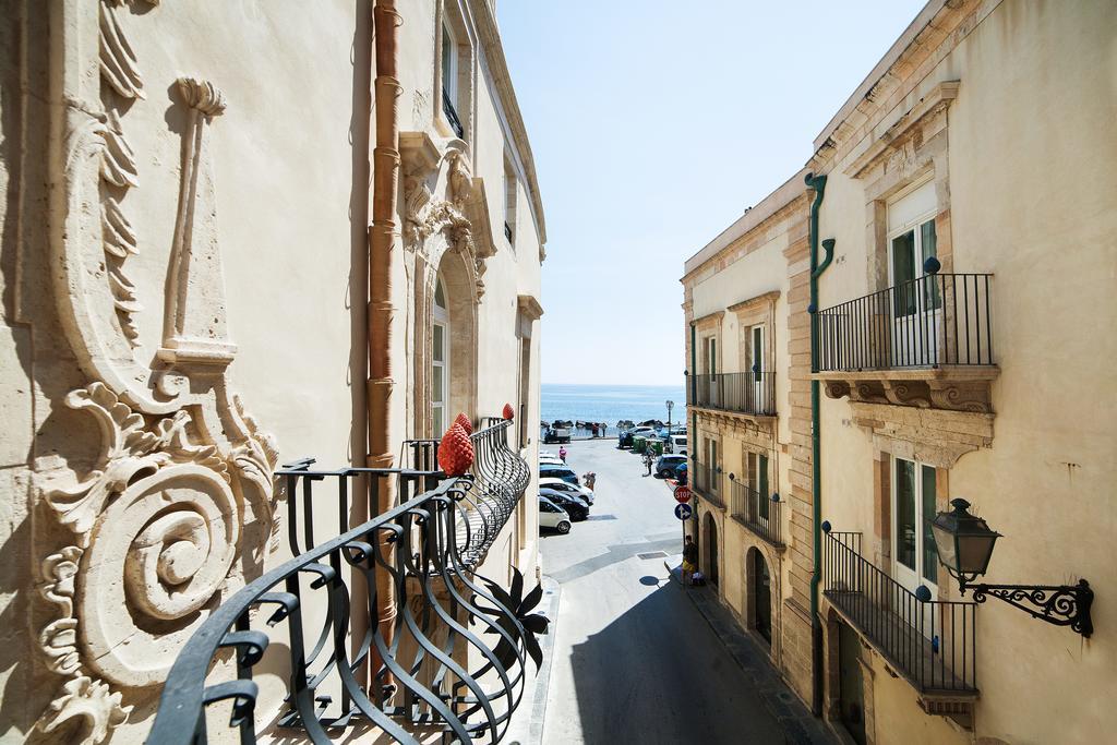 Algila Ortigia Charme Hotel Syracuse Екстер'єр фото