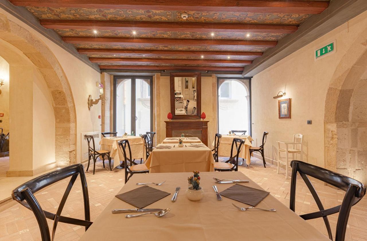Algila Ortigia Charme Hotel Syracuse Екстер'єр фото